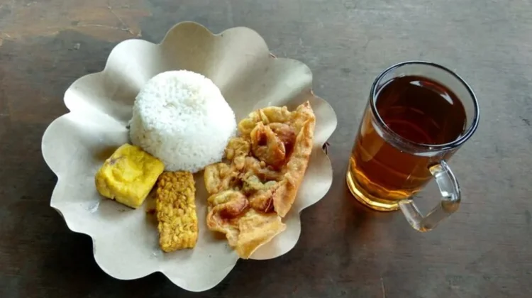 Minum Teh setelah Makan Tidak Dianjurkan, Ini Penjelasannya
