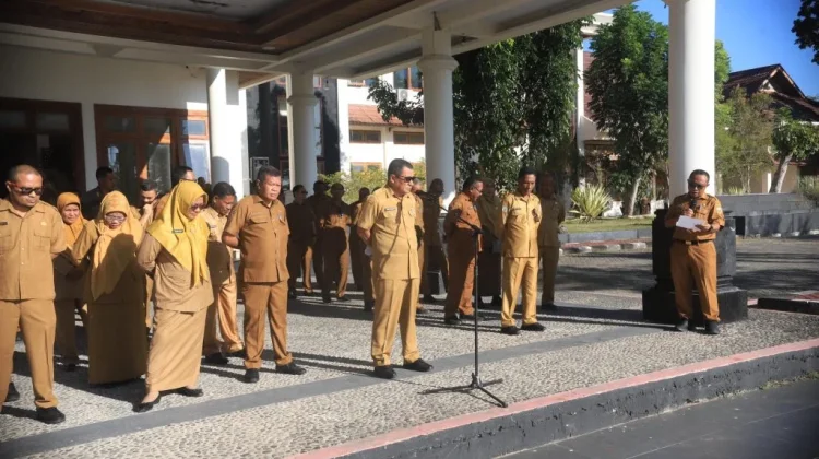 Sekda Halteng Tekankan Disiplin ASN dan Evaluasi Internal OPD