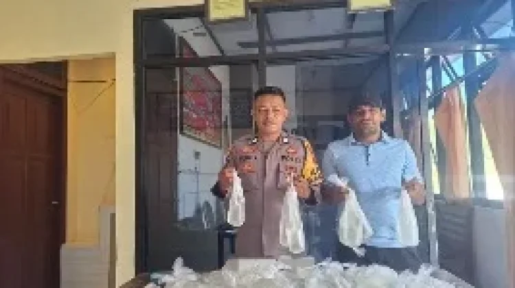 Polsek Bacan Timur Sita 53 Kantong Miras Ilegal