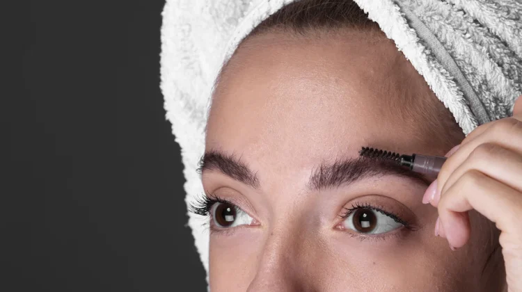 Mengenal Browcara, Maskara Alis Kekinian