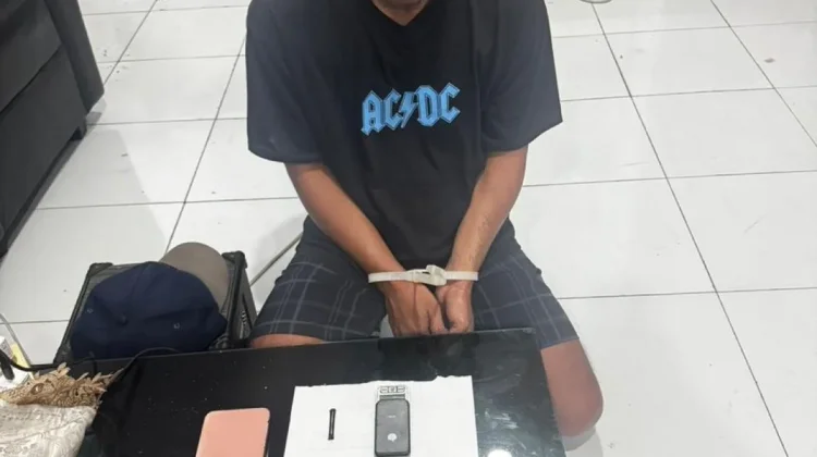 Takut Ditangkap Polisi, Pemilik Sabu di Ternate Sembunyi di Toilet