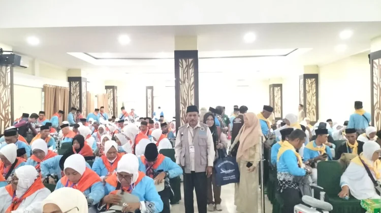 Uang Saku Jamaah Calon Haji Halmahera Tengah Bertambah