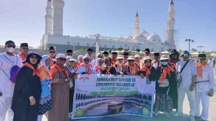 JCH Maluku Utara Kloter-13 Ziarah ke Masjid Quba