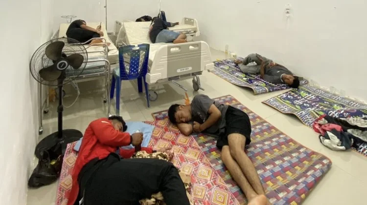 Puluhan Karyawan PT TID Halteng Diduga Keracunan Makanan Katering