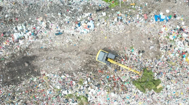 DLH Ternate Maksimalkan Pengelolaan TPA Buku Deru-Deru