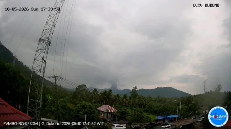 Erupsi Gunung Dukono Capai Ketinggian 1.500 Meter