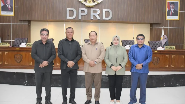 Wali Kota Tidore Dorong Ranperda Inovasi Daerah, Pelayanan Publik Jadi Sorotan