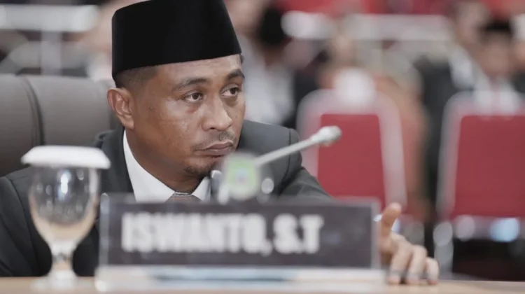 Realisasi Pajak Daerah Malut Lampaui Target, Iswanto Apresiasi Kinerja Bapenda