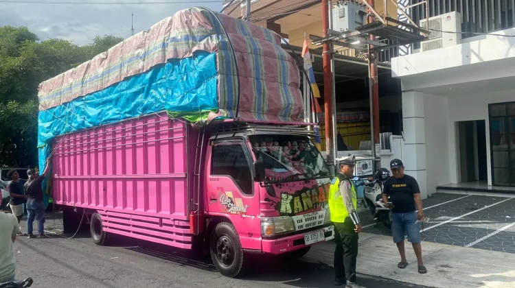 Satlantas Ternate Tindak Tegas Sopir Truk Overload