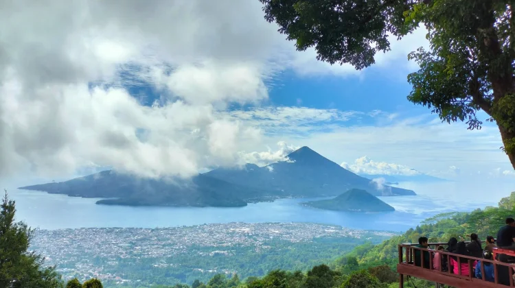 Penduduk Maluku Utara Tembus 1,37 Juta Jiwa, 'Gen Z' Jadi Kelompok Terbesar