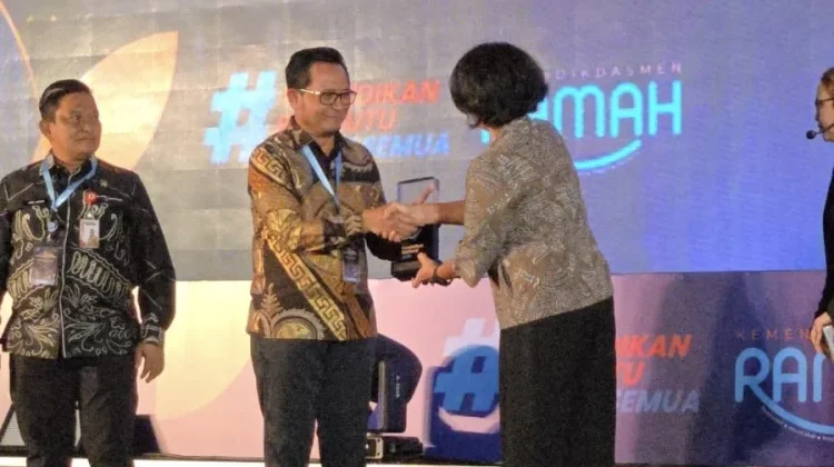 Panggung Kehormatan