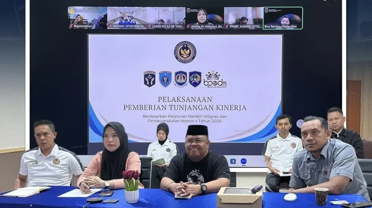 Kanwil Ditjenpas Malut Ikuti Sosialisasi Regulasi Kepegawaian Nasional