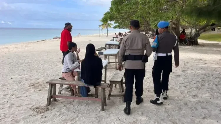 Polsek Sanana Lakukan Patroli di Kawasan Wisata Tanjung Waka