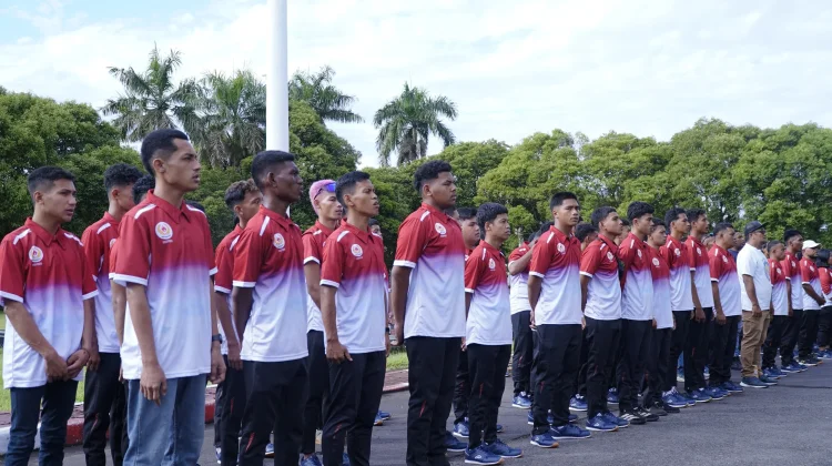 Wali Kota Tidore Titip Harapan Besar saat Pelepasan Atlet Porprov