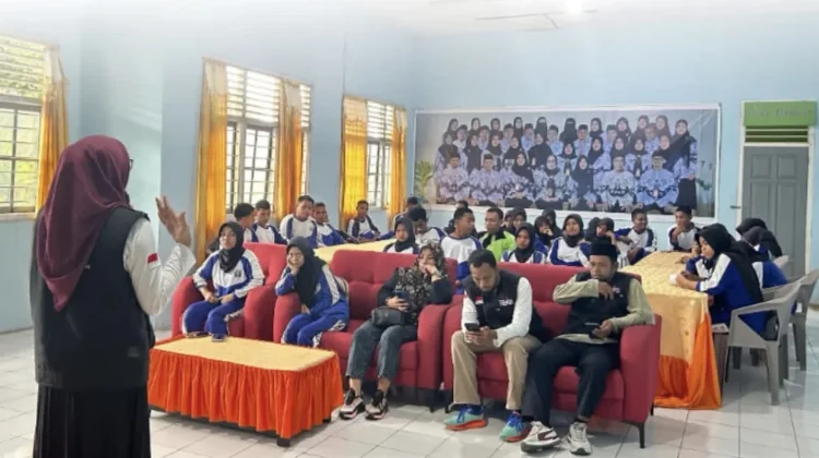 KUA Pulau Ternate Gelar BRUS Cegah Pernikahan Dini