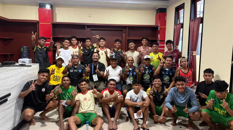 Menang Atas Tuan Rumah, Tim Sepak Bola Ternate Diguyur Bonus dan Apresiasi