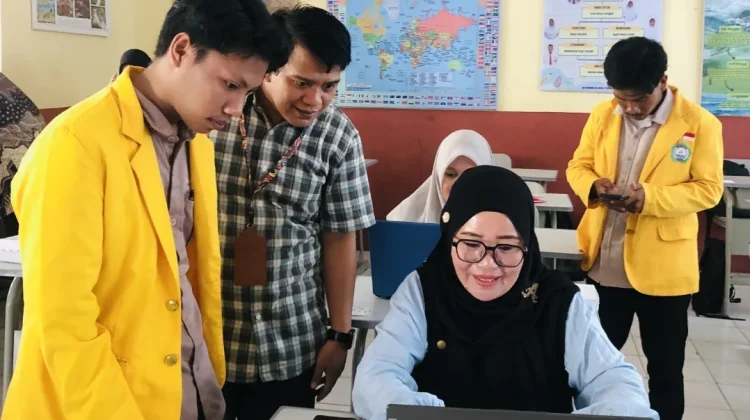 Tim PKM Unkhair Kembangkan Materi IPAS Berbasis QR Code di SD Negeri 85 Ternate