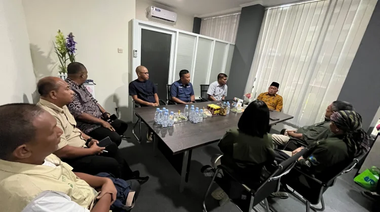 Dorong Konversi Sampah Jadi Pupuk Cair di Ternate