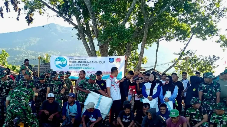 DLH Ternate Gelar Aksi Bersih Pesisir Gam Lamo