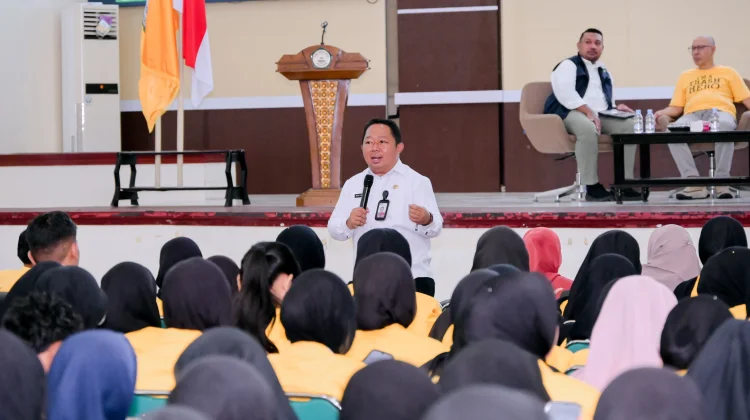 Sekda Harap Mahasiswa KKN Selaraskan Program Pembangunan Kelurahan