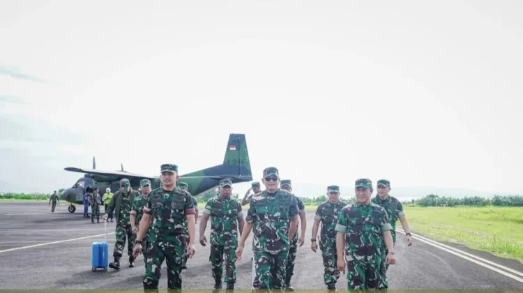 Brigjen Wawan Pujiatmoko Kunjungi Korem 152 Baabullah Ternate