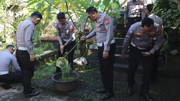 Bakti Religi Ditlantas Warnai Hari Bhayangkara Ke-80