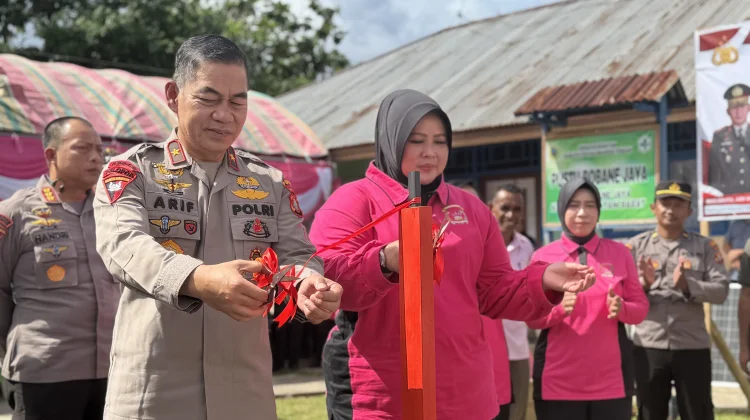 Kapolda Salurkan Bantuan Sosial hingga Peresmian Sumur Bor di Patani Barat