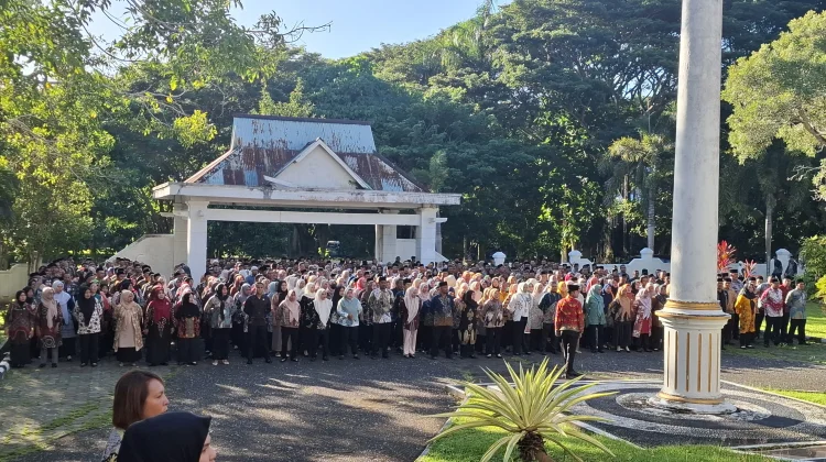 Wakil Bupati Sula Bertindak Sebagai Pembina Upacara Harganas Tahun 2026