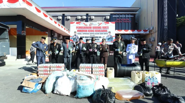 Belasan Ribu Liter Miras hingga Narkoba Dimusnahkan Polres Ternate