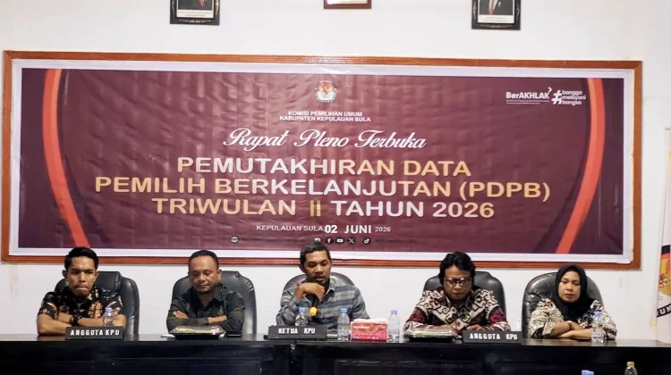 Rapat Pleno DPB, KPU Kepulauan Sula Ajak Warga Cek DPT dan Segera Rekam e-KTP