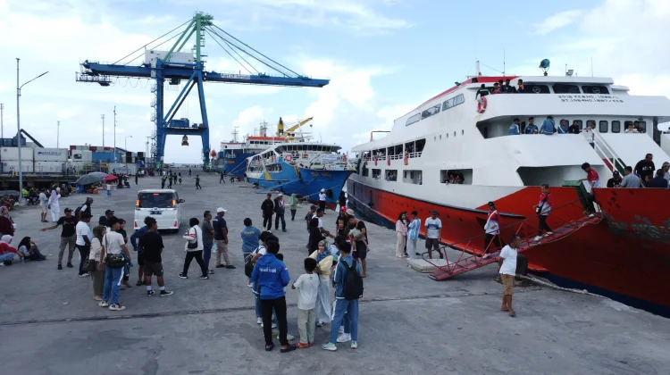 Kontingen POPDA XII Maluku Utara Mulai Bertolak menuju Pulau Morotai