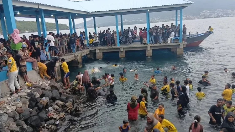 Ribuan Pendukung Brasil di Tidore  Batobo usai Tim Samba Tersingkir di Piala Dunia