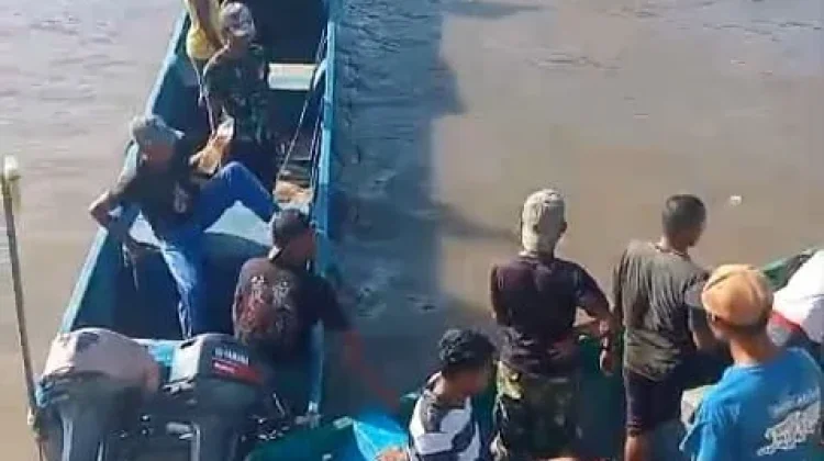 Sempat Hilang, Jenazah Korban Perahu Terbalik di Halbar Ditemukan