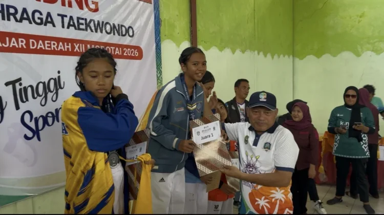 Borong Emas, Ternate Juara Umum Taekwondo POPDA XII Malut di Morotai