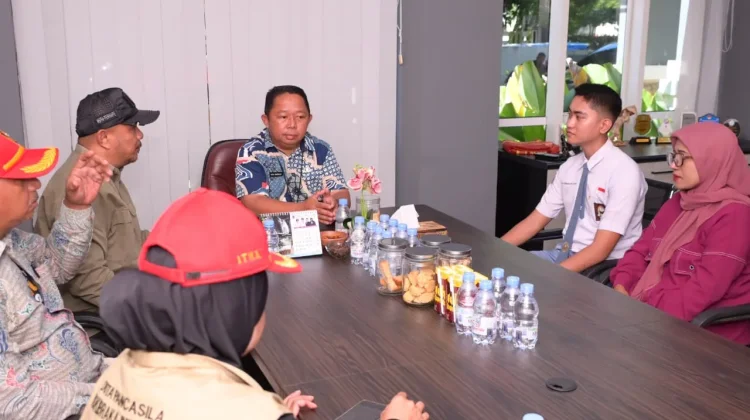 Pemkot Ternate Lepas Haikal menuju Paskibraka Nasional Jakarta