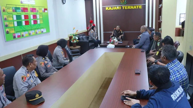 Kapolres Ternate Perkuat Sinergi Penegakan Hukum Bersama Kejari Ternate