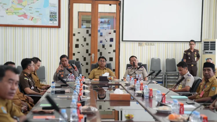 Bupati Ubaid Yakub Dorong Kepastian Hukum Lahan pada Rakor GTRA Haltim 2026