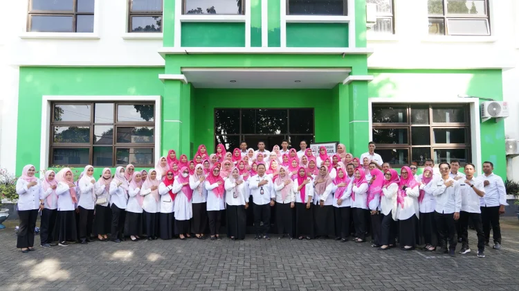 Rabu Menyapa Jadi Sarana Sekda Ternate Perkuat Disiplin dan Kolaborasi