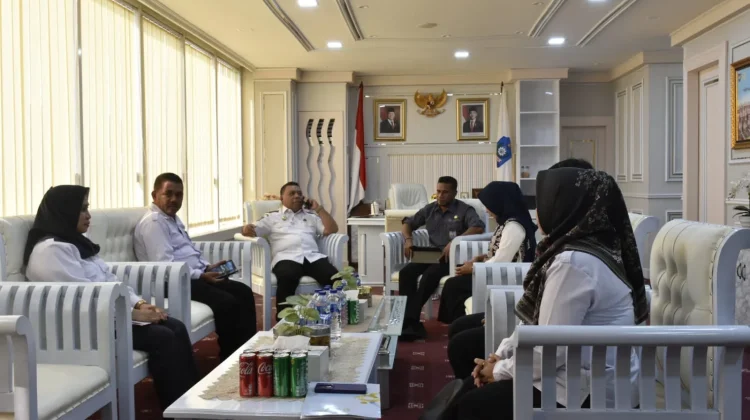 Lawan Stunting, Bupati Halut Wajibkan OPD Jadi Orang Tua Asuh