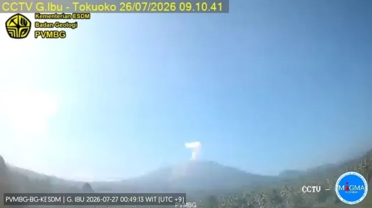 Gunung Ibu Kembali Erupsi, Tercatat 91 Kali Letusan