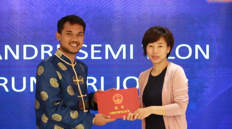 Guru Madrasah Maluku Utara jadi Delegasi Forum Internasional di Tiongkok