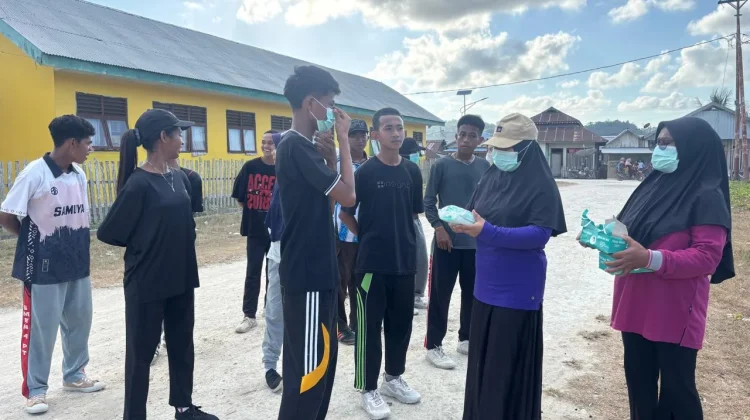 Cegah ISPA, Puskesmas Samuya Bagikan Masker Gratis ke Masyarakat