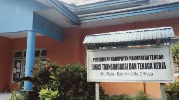 SIPEKERJA Permudah Layanan Kartu Pencari Kerja di Halteng