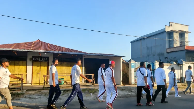 Kalapas Sanana Ajak Jajaran Jaga Kebugaran Lewat Jalan Sehat