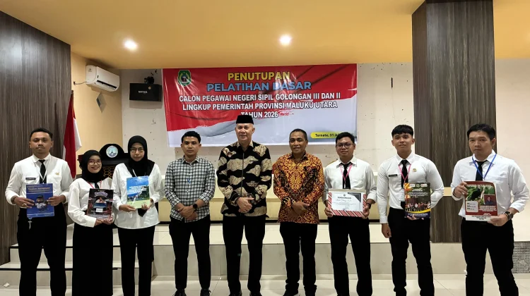 “Jadilah Mercusuar di Pulau Terluar”, Pesan Menyentuh Penutupan Latsar CASN Malut