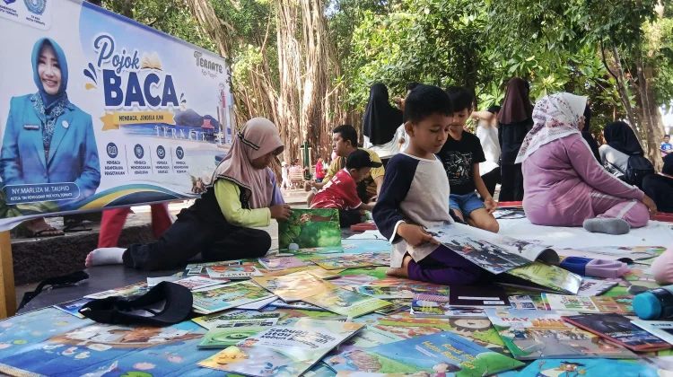 TP-PKK Ternate Sediakan Pojok Baca di Taman Nukila