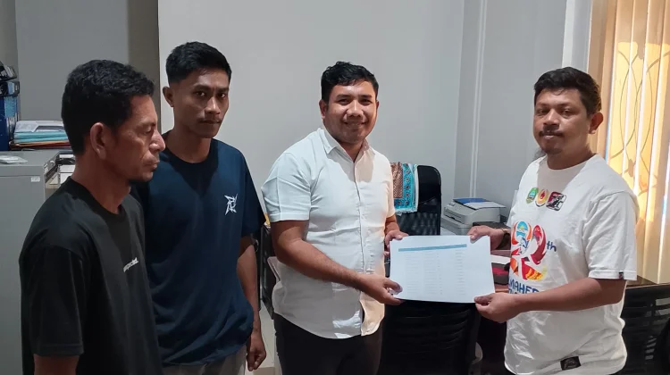 PT JAS Bayar Rp2,38 Miliar Kompensasi Petani Rumput Laut Fayaul