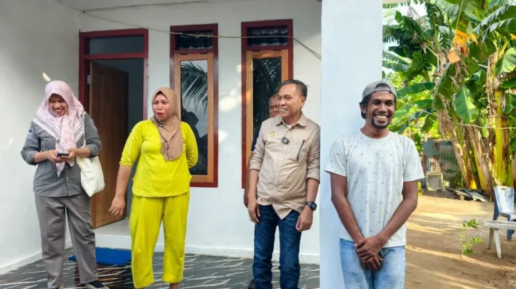 Bupati Ikram Dorong Perlindungan Sosial dan Layanan Kesehatan Warga