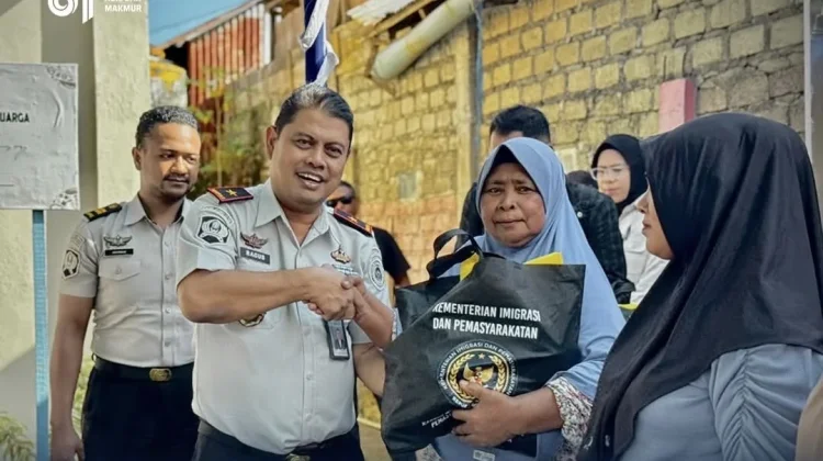 Sambut HUT RI, Kanwil Ditjenpas Malut Bagikan 90 Sembako