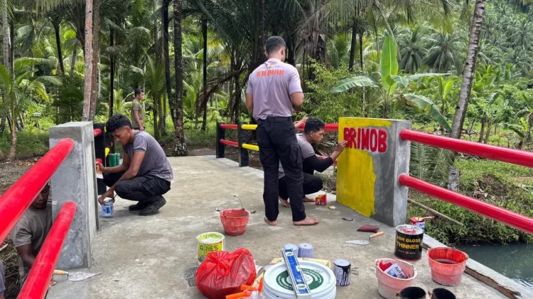 Arahan Presiden, Polda Bangun 11 Jembatan Merah Putih di Maluku Utara